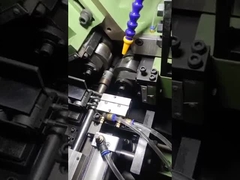 1/2 3 라인티가트 EMT 압축 커넥터 녹색 캡 격리된 벨소리