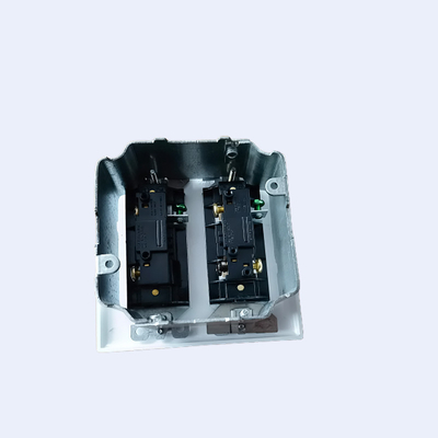 조립식 3 갱 전기 도관 접속점 상자 14 AWG 백색 나사 스냅인 소켓 협력 업체